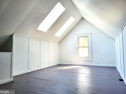 317 Graisbury Ave, Camden NJ 08106-2056 exterior