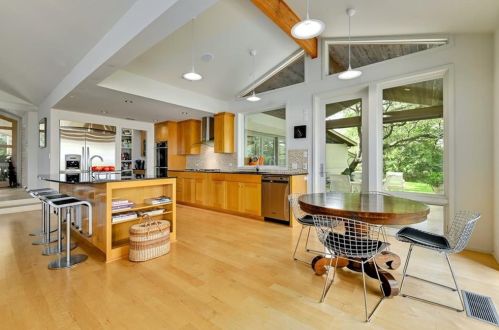 908 Castle Ridge Rd, Austin TX 78746-5154 exterior