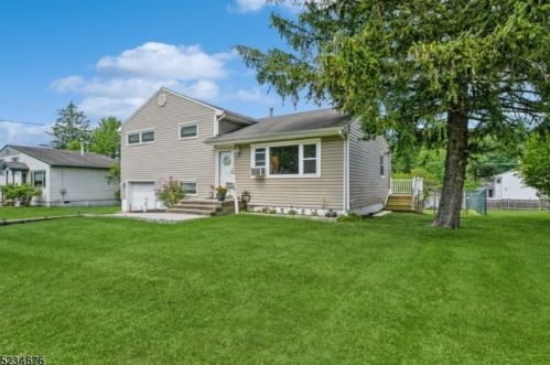 19 Richard St, Dover NJ 07801-2023 exterior