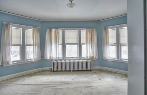 2019 51, Milwaukee WI 53208-1747 exterior