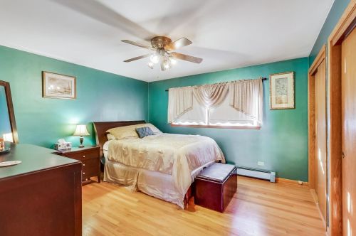 8336 Berwyn Ave, Chicago IL 60656-1430 exterior