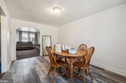 2422 Upland St, Chester PA 19013-6007 exterior