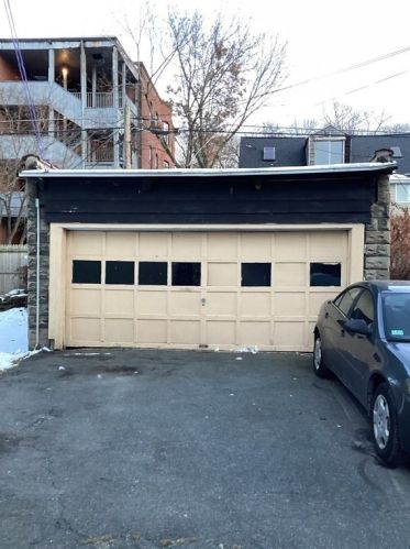 49 Palmer Ave, Springfield MA 01108-1009 exterior