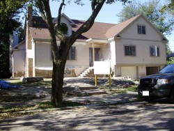 28 Levbert Rd, Newton, MA 02459-3063