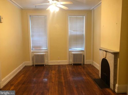 2038 Brandywine St, Philadelphia PA  19130-3205 exterior