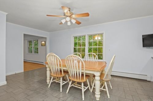 683 Bedford Rd, Armonk NY 10504-2905 exterior