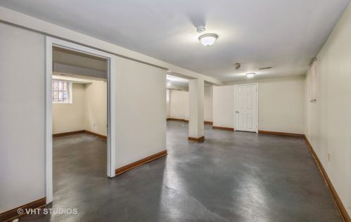 5415 Henderson St, Chicago IL 60657-2015 exterior