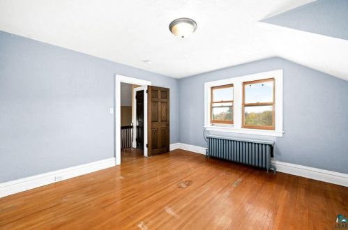 1018 24 Ave, Duluth MN 55806-1923 exterior