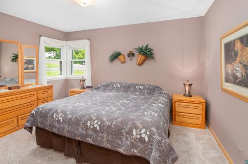 2134 Hillcrest Dr, Duluth MN 55811-3134 exterior