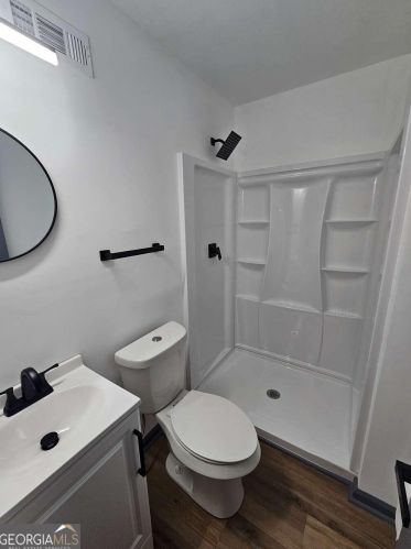 3584 Collier Dr, Atlanta GA  30331-1530 exterior