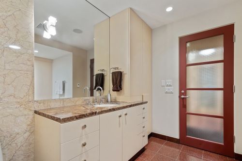 6461 Longmeadow Ave, Chicago IL 60712-3205 exterior