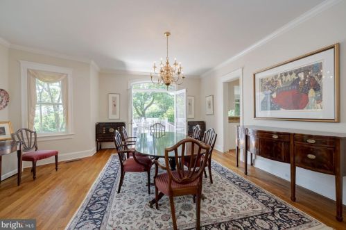 3928 Livingston St, Washington DC 20015-2921 exterior