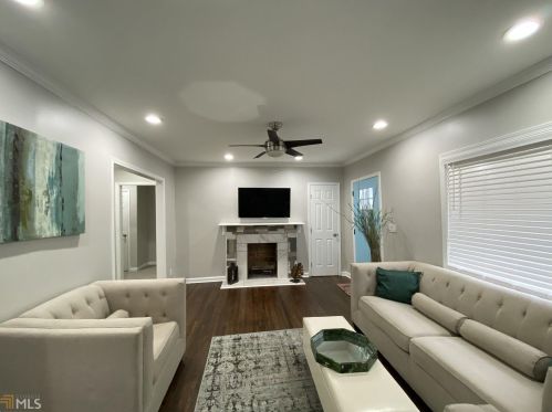 2505 Connally St, Atlanta, GA 30344-1218