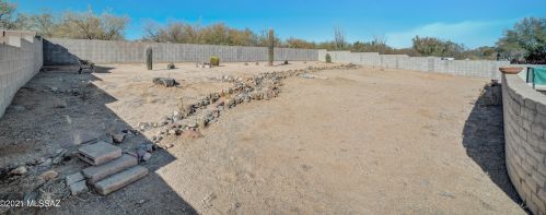 726 Abrego Dr, Green Valley AZ 85614-1504 exterior