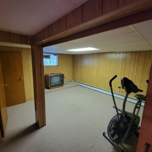 4427 Mason Ave, Chicago IL 60630-1912 exterior