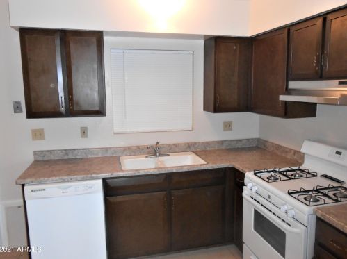 2311 Beck Ln, Phoenix AZ  85022-3430 exterior