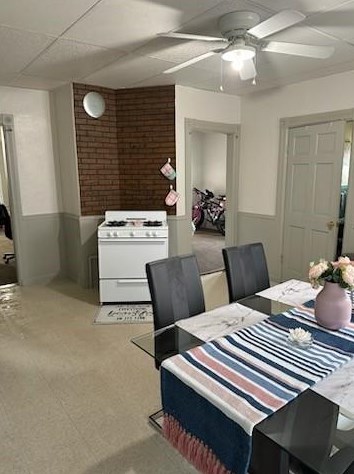 212 1 Ave, Woonsocket RI 02895-4001 exterior