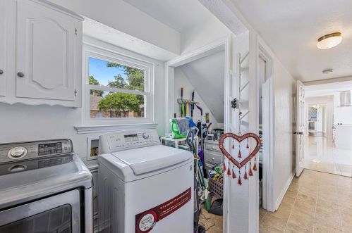 6801 Anglebluff Cir, Dallas TX 75248-4140 exterior