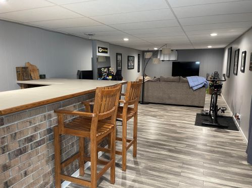 4468 65, Milwaukee WI 53220-3420 exterior