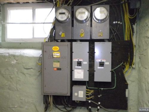 733 Boulevard, Union City NJ 07086-6927 exterior