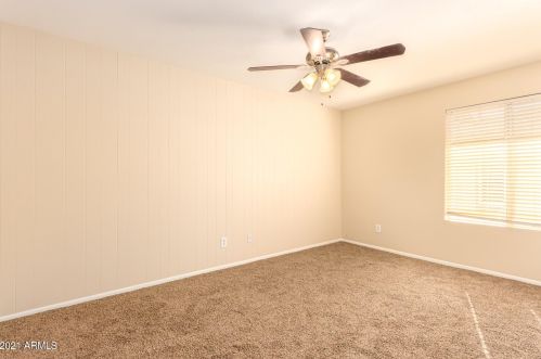 9447 41 Dr, Phoenix AZ 85053-5360 exterior