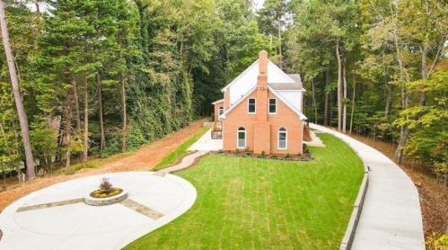 3712 Howell Wood Trl, Duluth GA 30096-4806 exterior