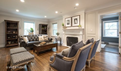 556 Winnetka Ave, Northfield, IL 60093-4028