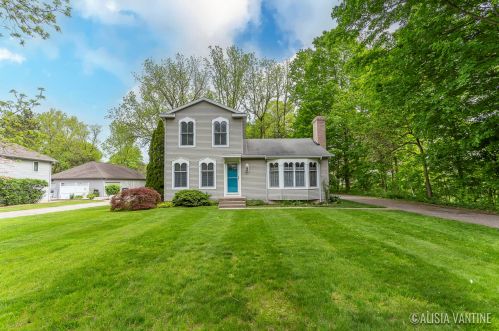 4431 Leonard St, Coppersville, MI 49404-9481