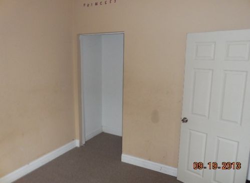 6809 May St, Chicago IL 60621-1133 exterior