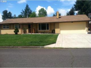1427 Russet Dr, Eugene, OR 97401-1894