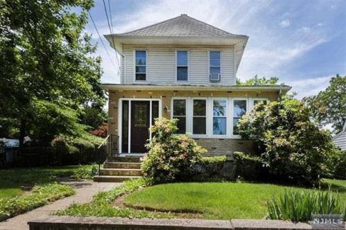 36 Englewood Ave, Teaneck NJ  07666-6041 exterior