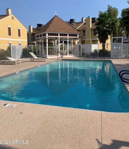 1970 Hartford St, Chandler AZ  85225-7081 exterior