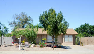 1548 Michigan Ave, Phoenix AZ  85023-1415 exterior