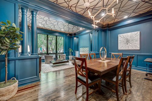 1717 Huron St, Chicago IL  60622-5621 exterior