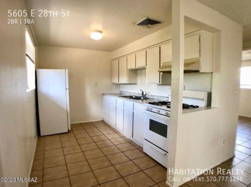 5605 28th St, Tucson AZ  85711-5973 exterior
