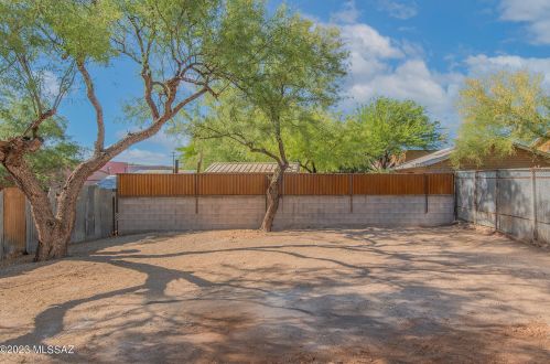 414 18th St, Tucson AZ 85745-3040 exterior