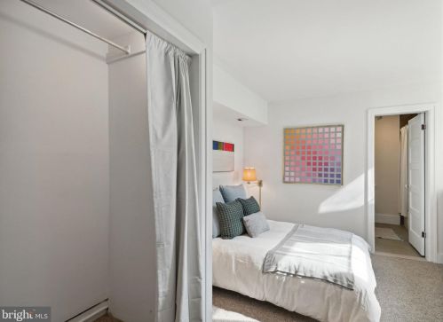 601 18 St, Philadelphia PA 19140-1013 exterior