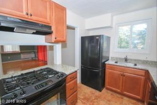 495 Pickett St, Alexandria VA  22304-2105 exterior