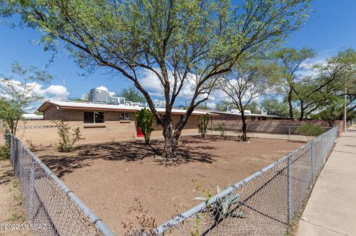 1912 Linden St, Tucson AZ  85745-1942 exterior