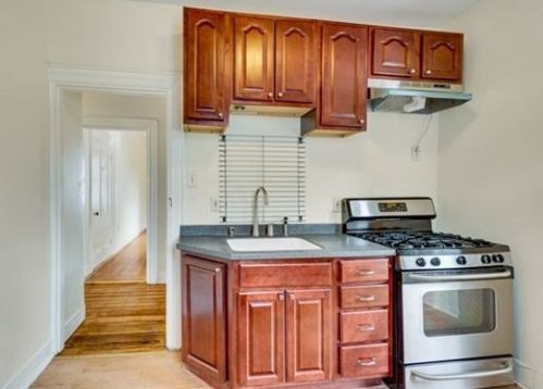 39 Clifford St, Boston MA exterior