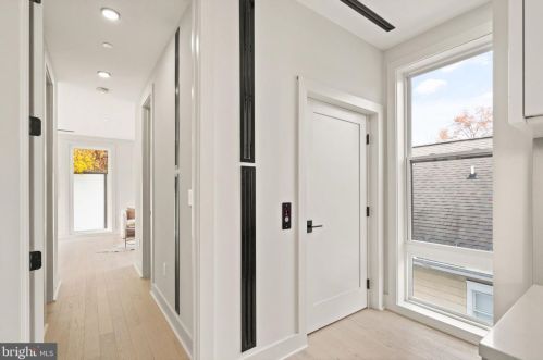 5416 Nevada Ave, Washington DC  20015-1728 exterior