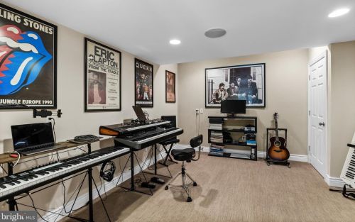 42 Jasmine Rd, Lumberton Township NJ 08048-5285 exterior