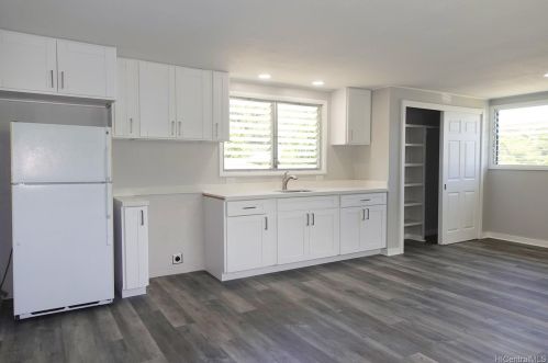 2537 Ahekolo St, Honolulu HI  96813-1109 exterior