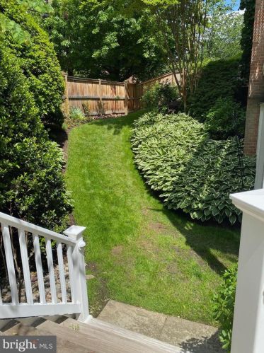 4212 48 Pl, Washington DC 20016-2338 exterior