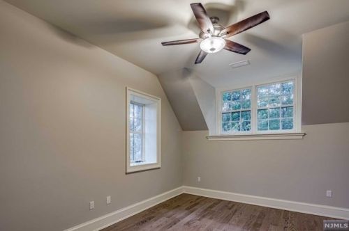 80 Claremont Rd, Bernardsville NJ 07924-1505 exterior