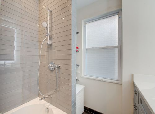 3923 Van Buren St, Chicago IL 60624-3145 exterior