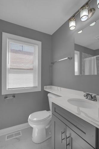 520 127th Pl, Chicago IL 60628-7100 exterior