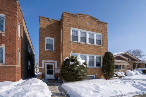 6153 Major Ave, Chicago, IL 60638-4511