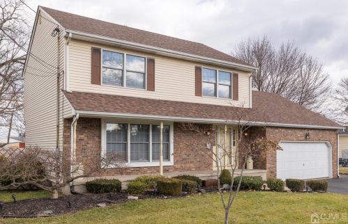 132 Hamilton Blvd, Piscataway, NJ 08854-3264