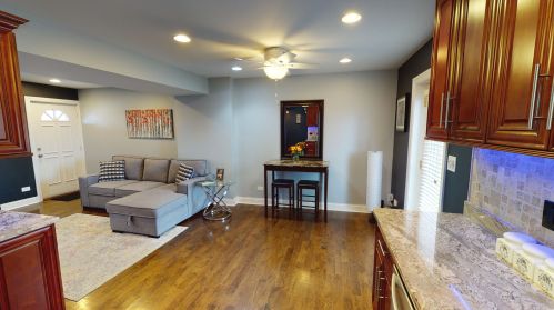 5135 64 Pl, Chicago IL 60638-5420 exterior